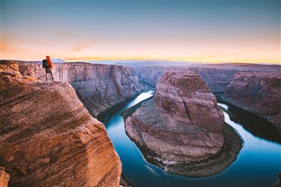 Wanderer am Horseshoe Bend